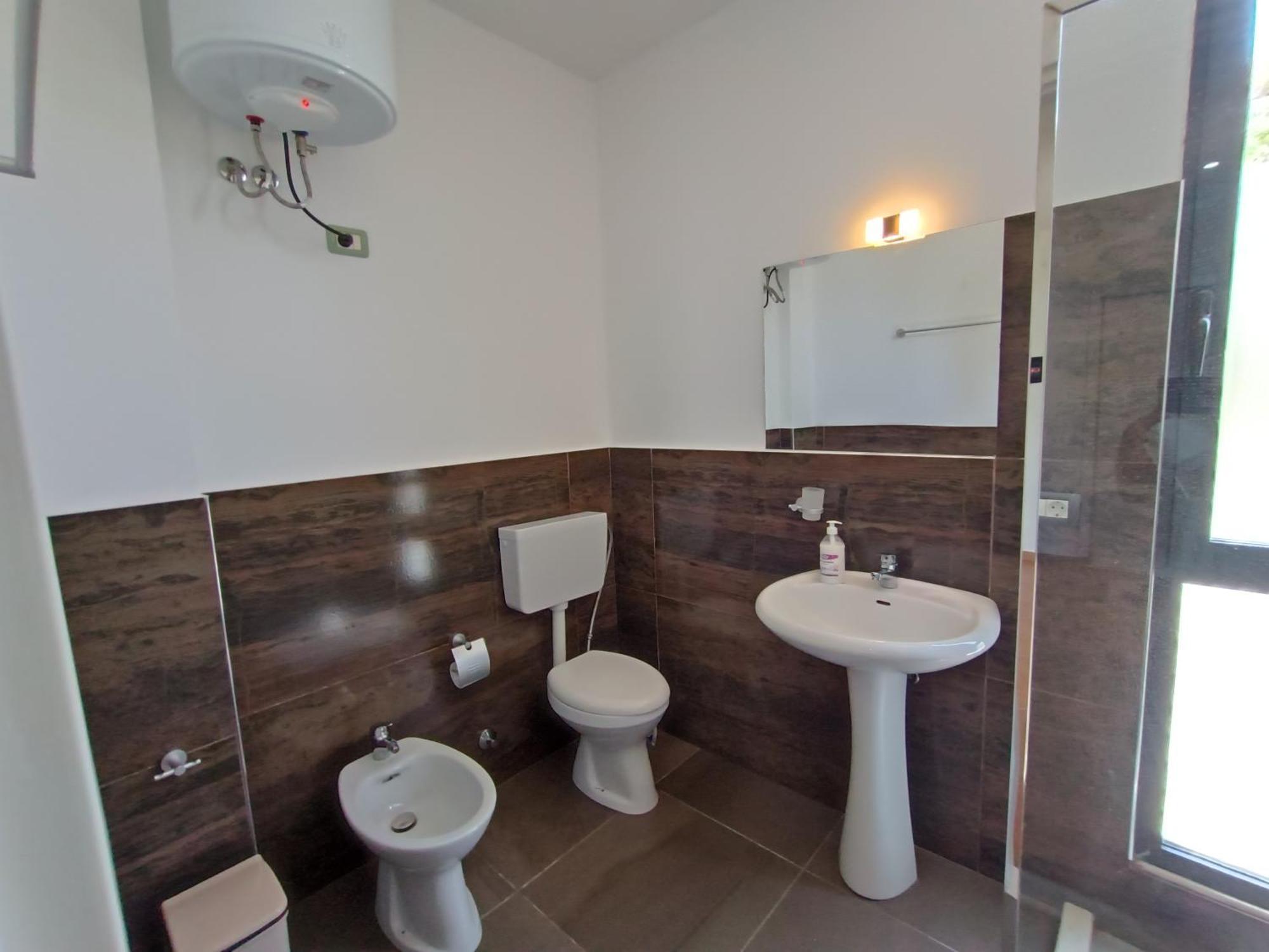 Kavalona Park Hotel Vlore Phòng bức ảnh