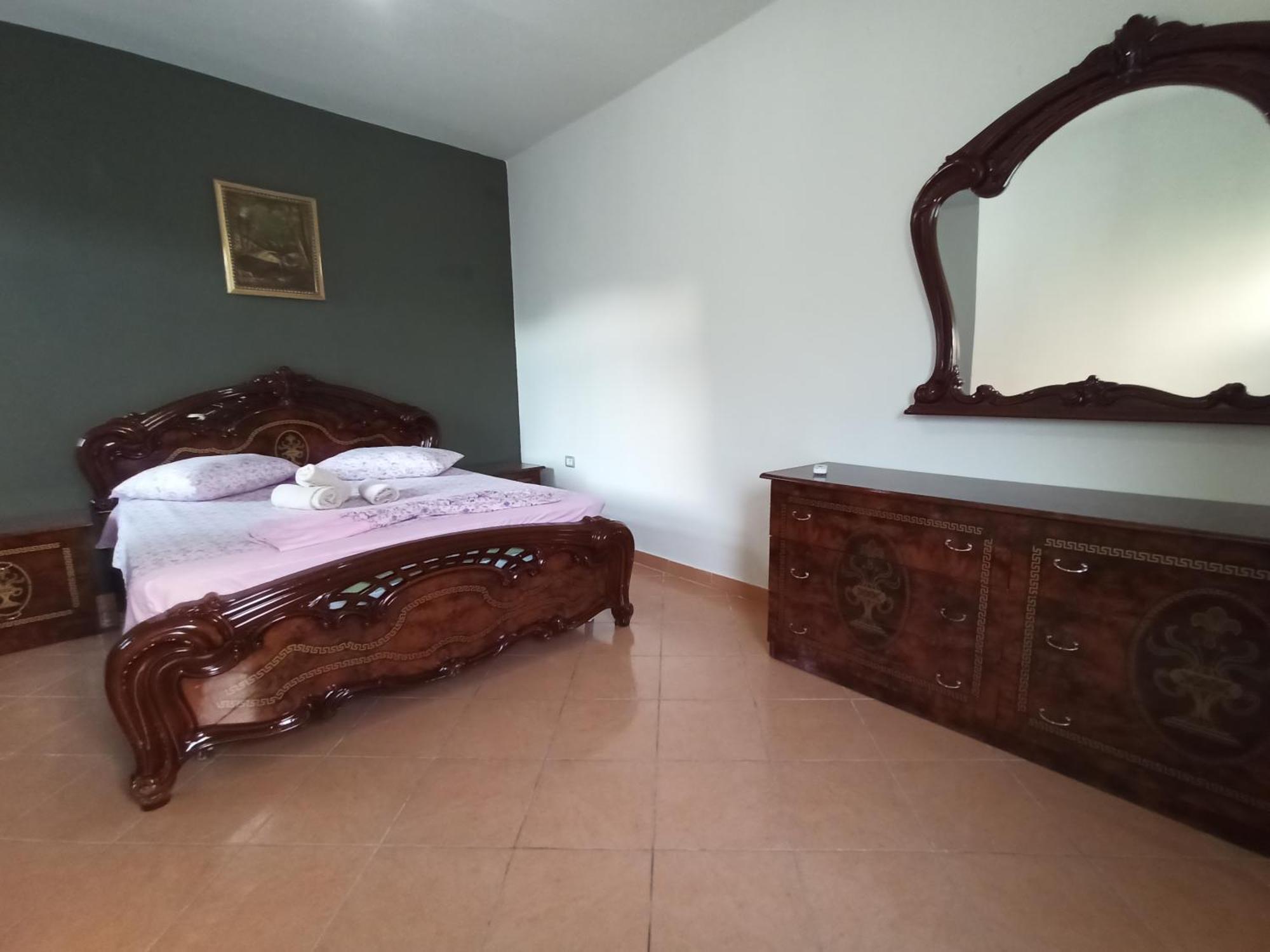 Kavalona Park Hotel Vlore Phòng bức ảnh