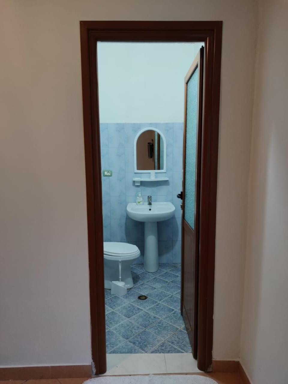 Kavalona Park Hotel Vlore Phòng bức ảnh